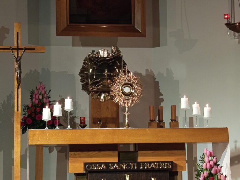 Bóg codzienny. O wartości Eucharystii